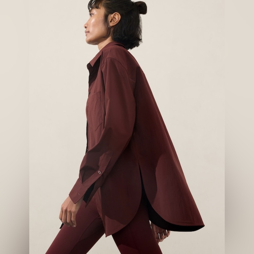 NWT Athleta Midday Relaxed Garnet Shirt Size XXS.
